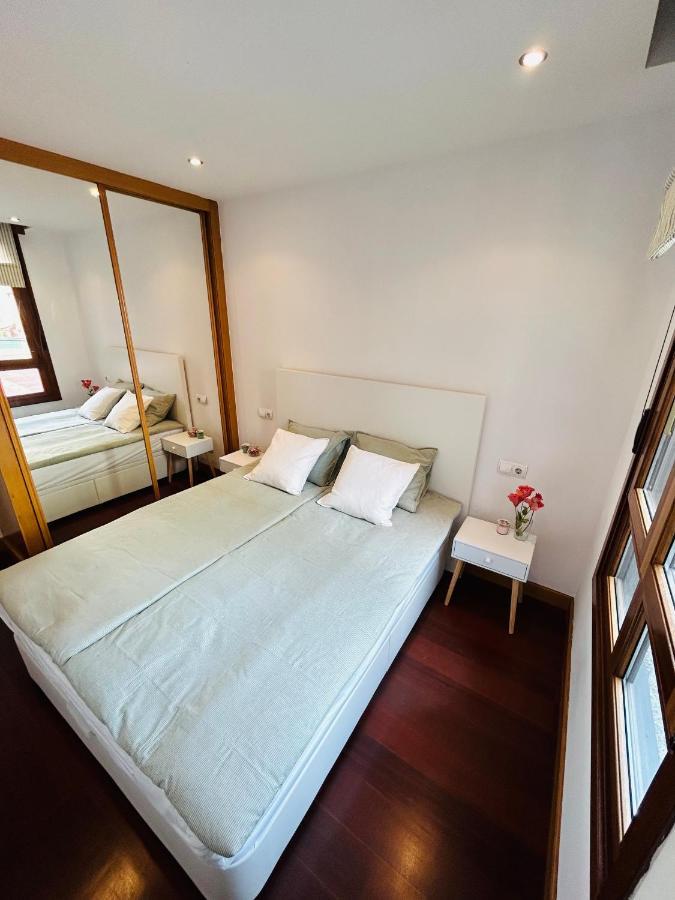 Yalta Apartments Gijón Kültér fotó
